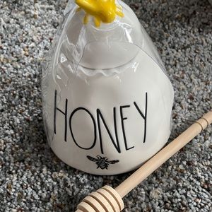 Rae Dunn Honey Pot